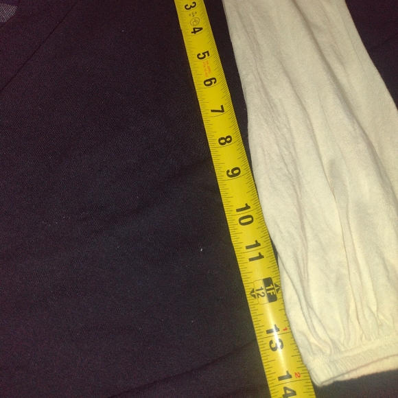 Old Navy top - Picture 6 of 7